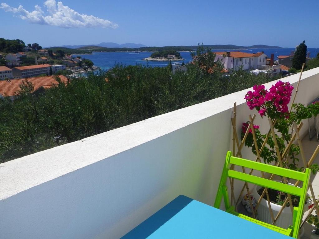 Apartment Buzolic Hvar Town Exterior photo